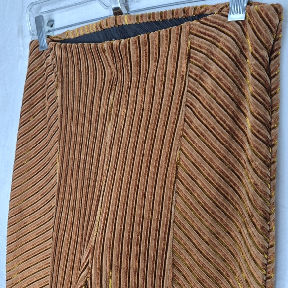 Free People Slim Pull On Velvet Flare Pants Size Medium - Picture 4 of 9